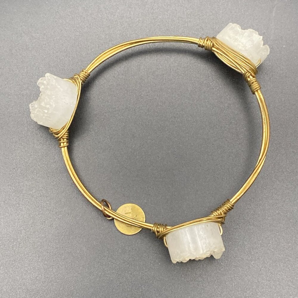 Bangle Bracelet White Drusy Quartz Wire Gold Tone 2.5" Opening Boho Hippiecore - Picture 3 of 6